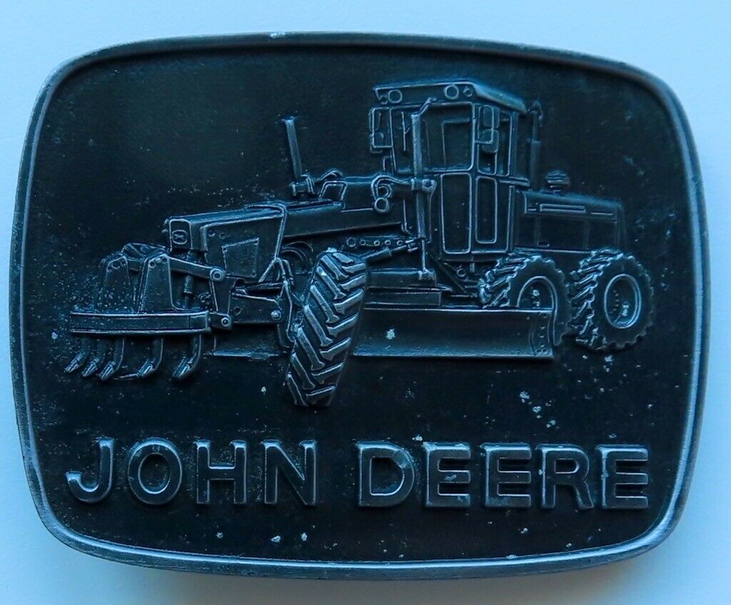 John Deere 1978 Deere & Co. Grader 672a Belt Buckle Pewter